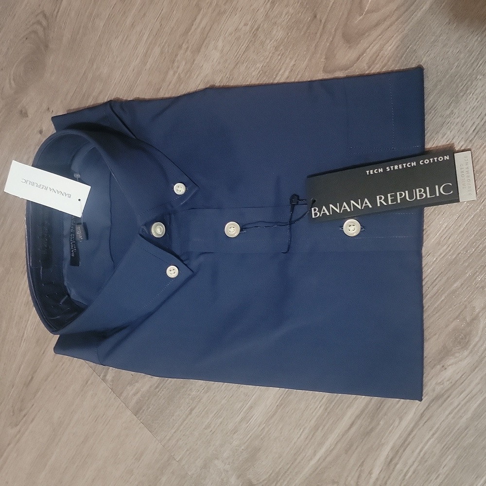 Banana Republic button down. Large
